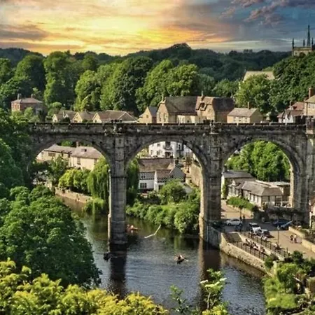 Pensión Castle Ings Jem